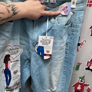 Fashion Nova brand YMI Jeans distressed MID RISE skinny jeans size 14 nwt